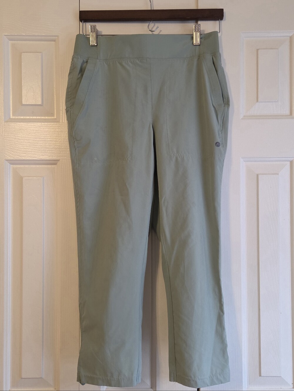 Apana Sage Green Active Athleisure Jogger Pants